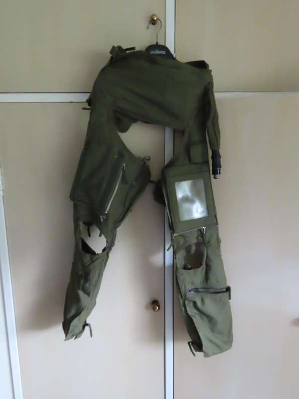 South Africa - South African Air Force - Anti G  Garment MK 2 (Cutaway)
