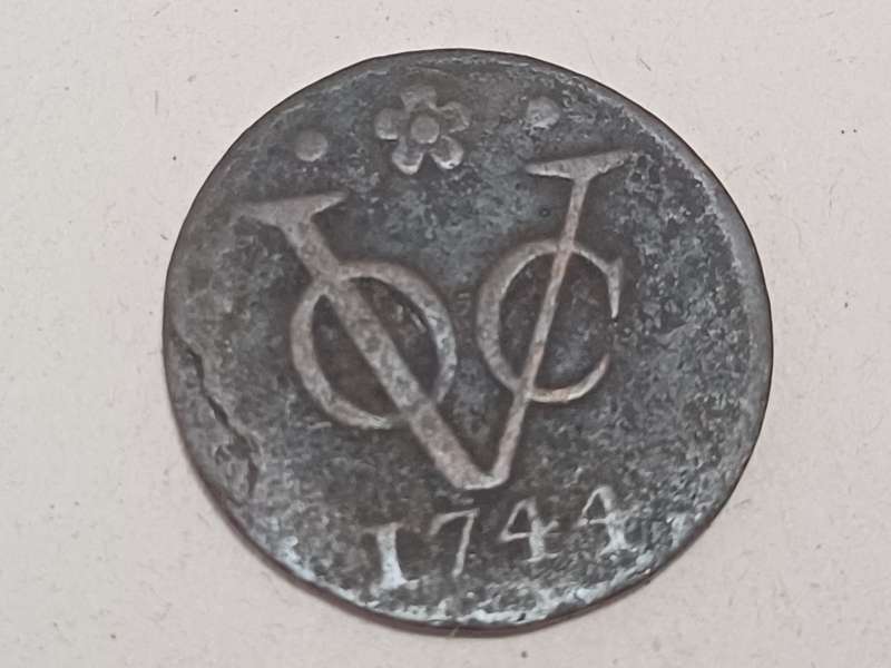Collection of Five Authentic VOC Coin Varieties in Plastic Sleeve! Sold As Lot! See Description!