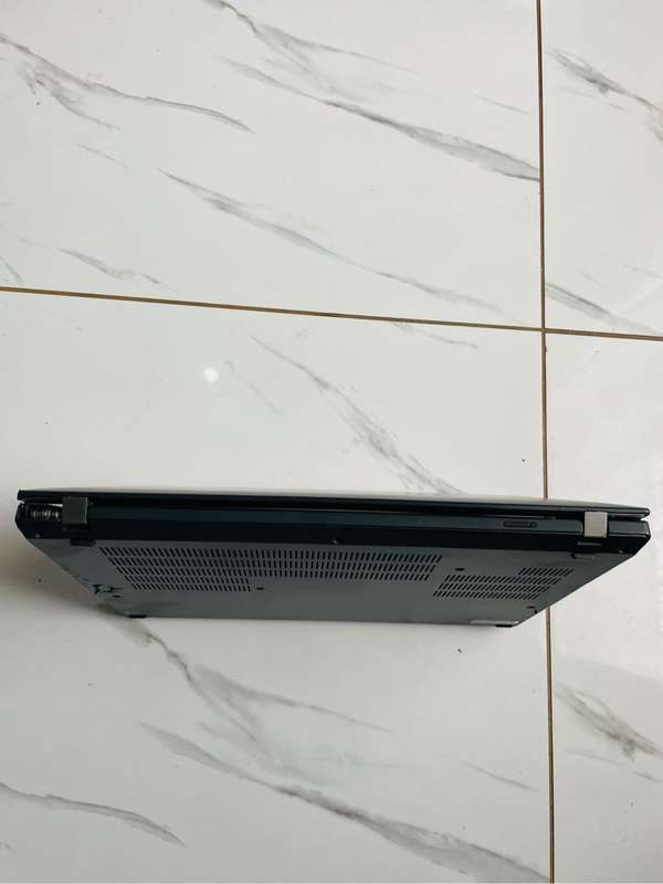 i5 12Gen Lenovo T14