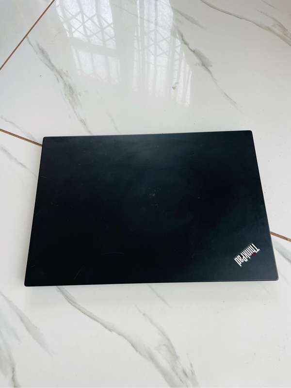 Rayzen 5 Lenovo T495 10th Gen