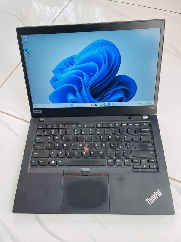 Rayzen 5 Lenovo T495 10th Gen