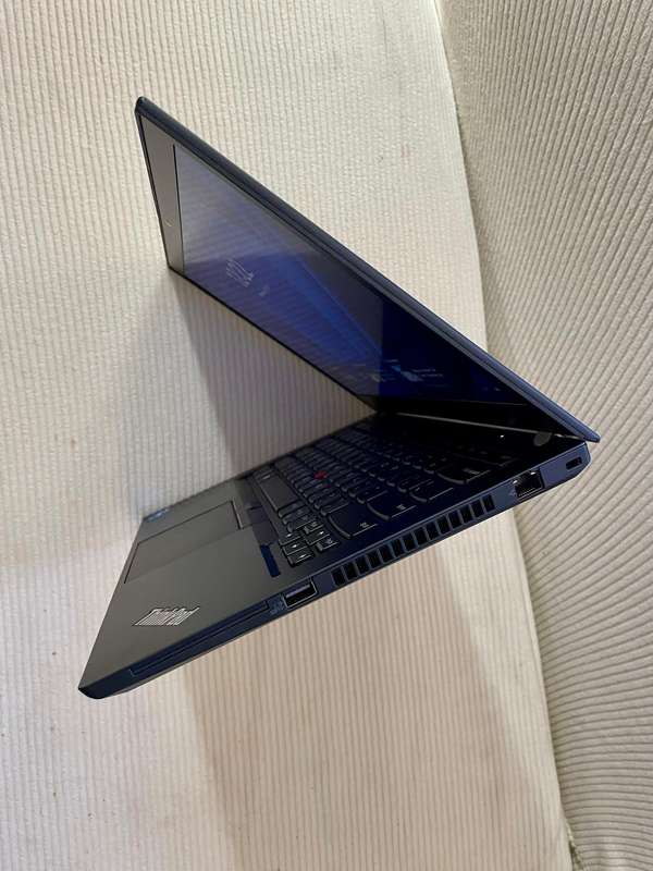 T14 Lenovo i5 11th Gen