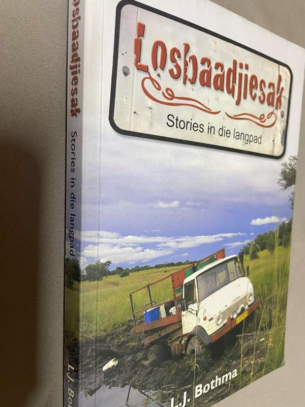 L.J.  Bothma. Losbaadjiesak: stories in die langpad.