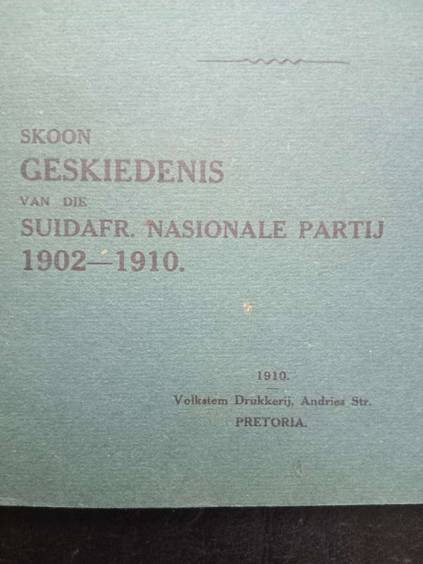 Africana-Agt jaar s'n politiek (1910)