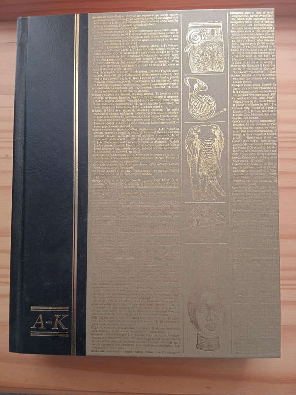 Reader's Digest Great Illustrated Dictionary,  A-Z