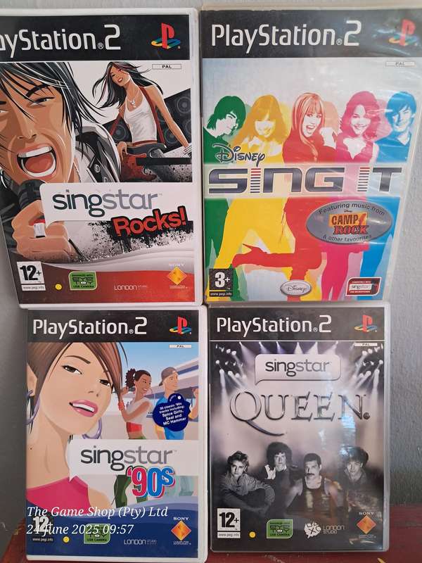 PS2 SINGSTAR BUNDLE (4X GAMES)