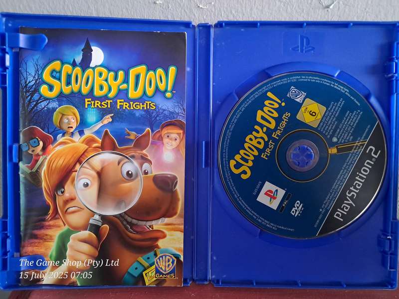 PS2 SCOOBY DOO : FIRST FRIGHTS - CIB