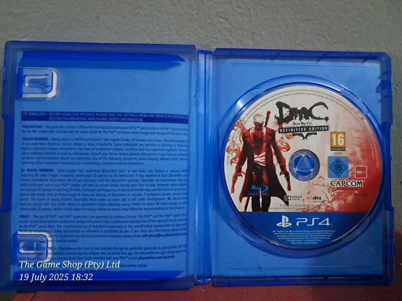 PS4 DEVIL MAY CRY (DEFINITIVE EDITION)