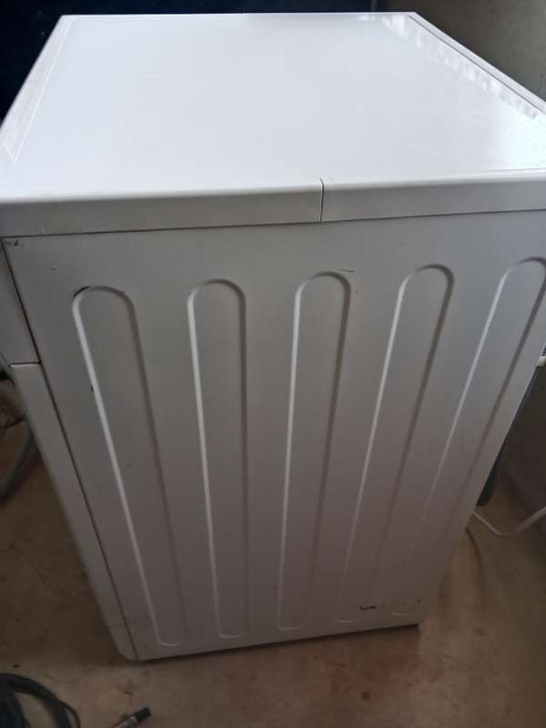 7kg Front Load Washing Machine in White Finish