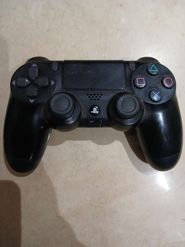 Playstation 4 controller v2