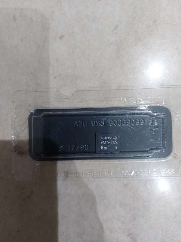 Vita Memory Card 8 GB