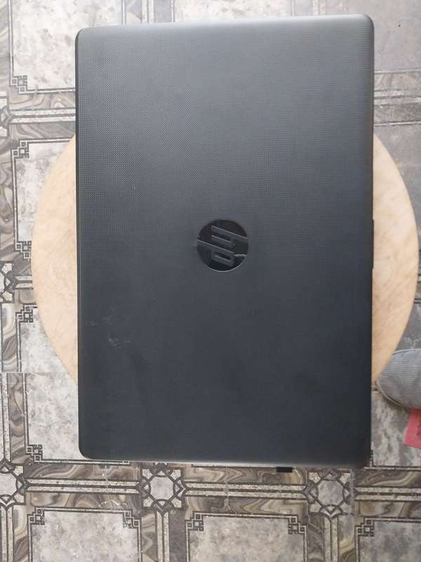 HP LAPTOP