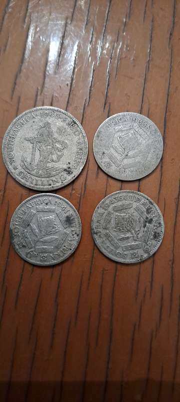 Silver Coins x 31 ( 64.3 grams)