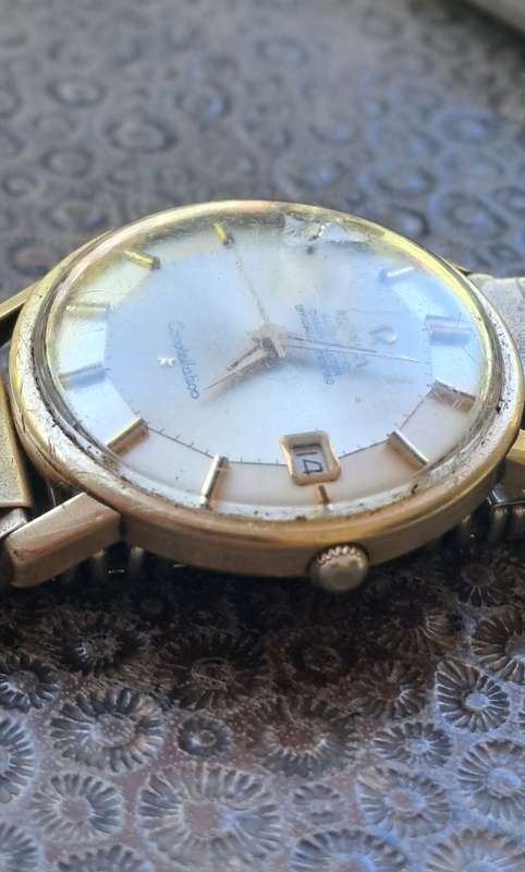 Omega Constellation wrist watch. Swiss made. 1966. Well worn. "Pie pan". Running condition.