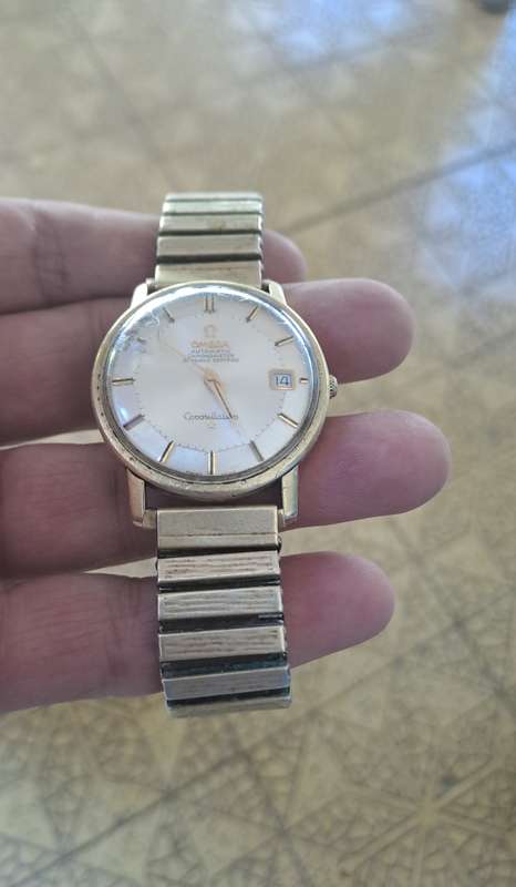 Omega Constellation wrist watch. Swiss made. 1966. Well worn. "Pie pan". Running condition.