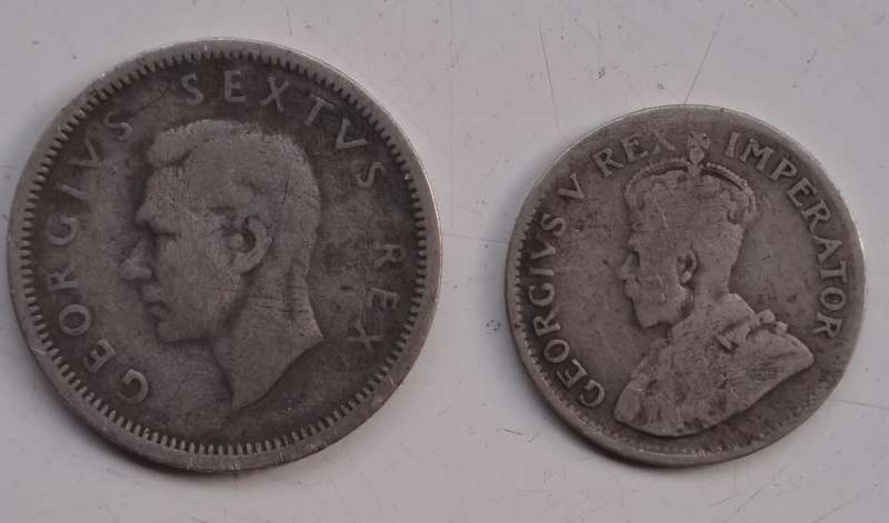 2 x Silver Coins. 3 D and 6 D South africa