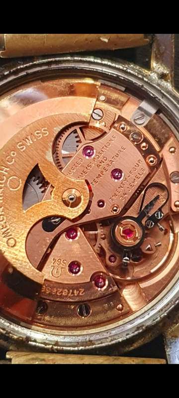 Omega Constellation wrist watch. Swiss made. 1966. Well worn. "Pie pan". Running condition.