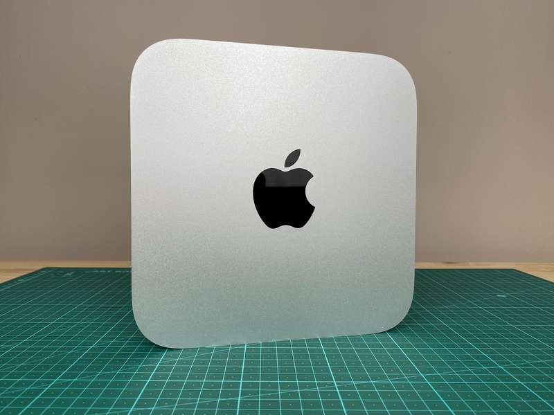Apple Mac Mini Late 2012 | Dual Core i5 | 16GB RAM | 240GB SSD | MacOS Catalina