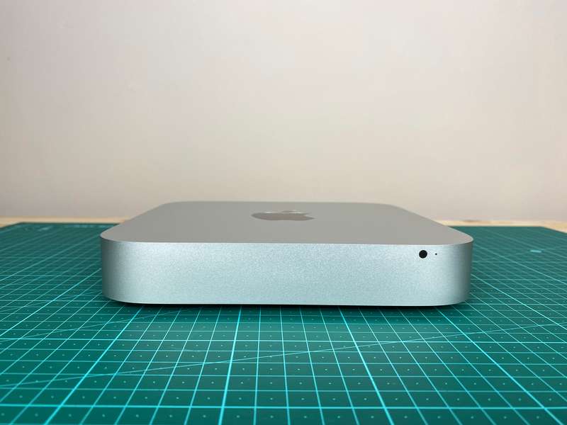 Apple Mac Mini Late 2012 | Dual Core i5 | 16GB RAM | 240GB SSD | MacOS Catalina
