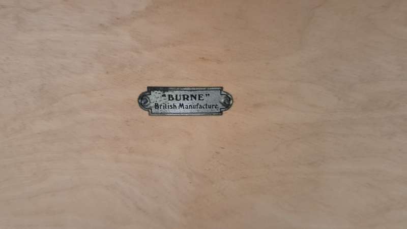 BURNE BRITISH MANUFACTURER - ANTIQUE TRAVEL CHEST