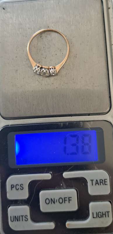 18ct gold vintage/antique diamond ring