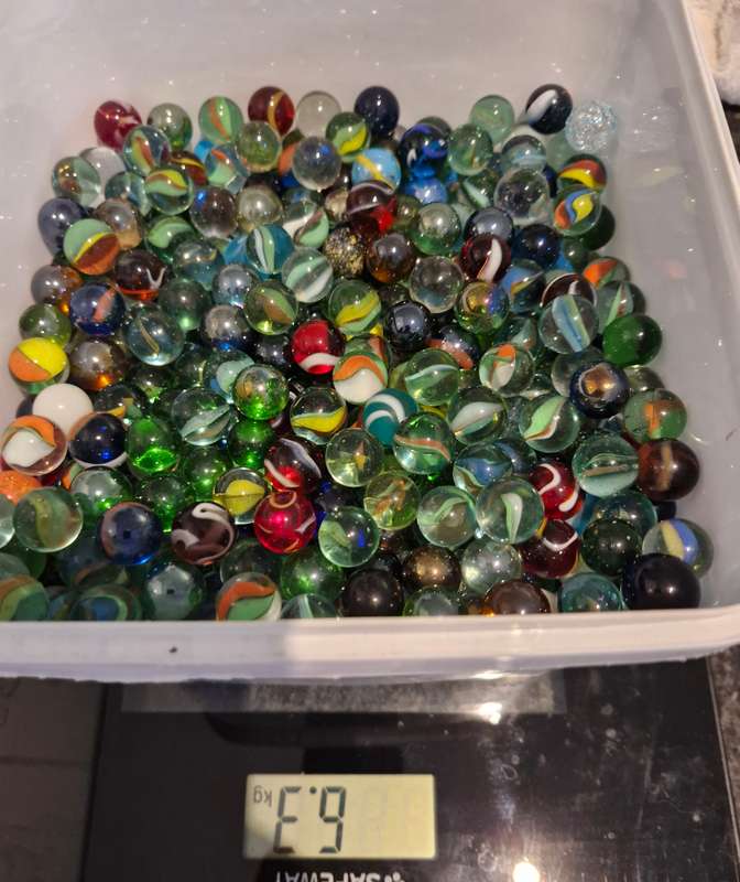 2 X 5l ICECREAM CONTAINER OF MARBLES -EACH WEIGHING APPROX 6.3KG.  BID IS PER CONTAINER