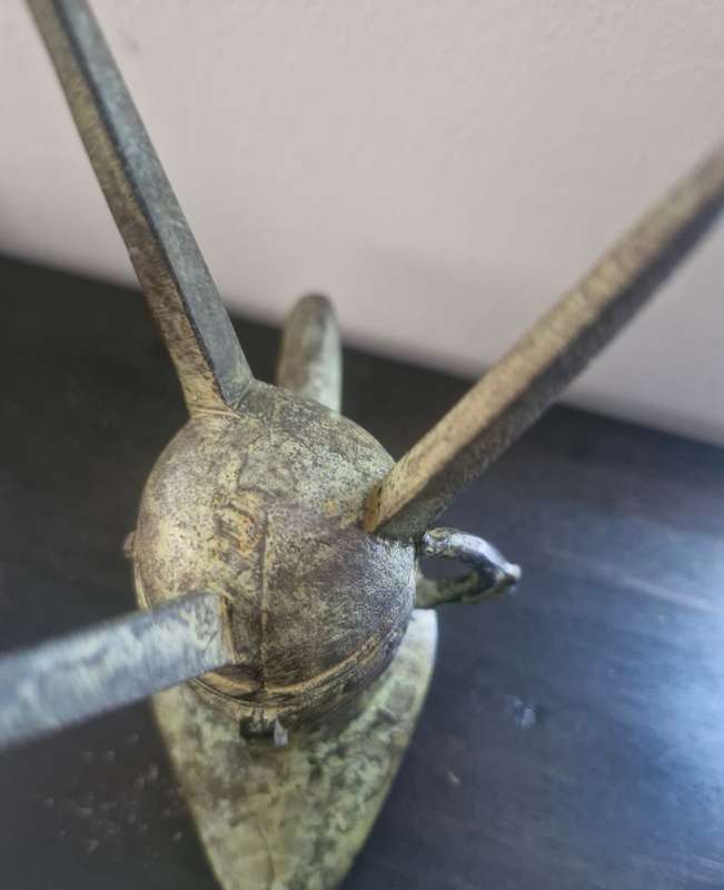 STUNNING  BRONZE CEREMONIAL LIBATION JUE SHAPE VESSEL