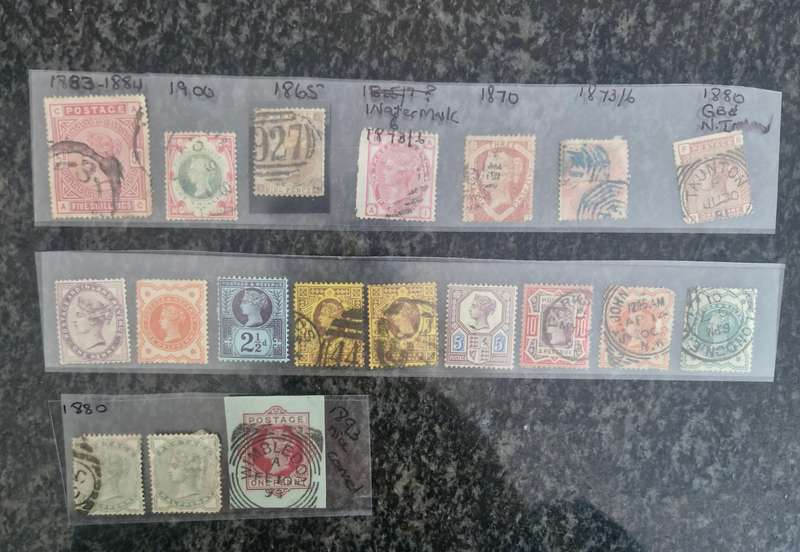 Lot of 19 Queen Victoria Great Britain Stamps - Great Value