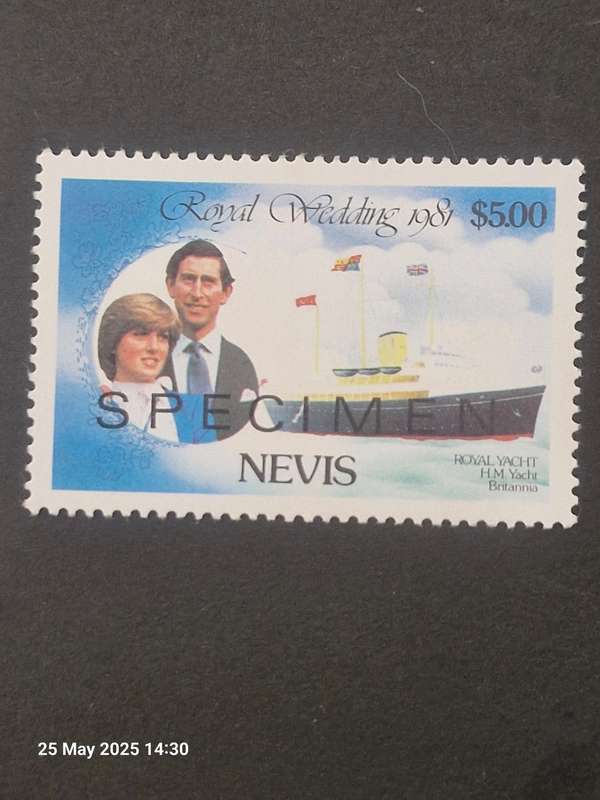 BATCH OF 4 NEVIS STAMPS INCLUDING 1867 QUEEN VICTORIA 1 PENNY STAMP, SPECIMEN STAMP & OFFICIAL STAMP