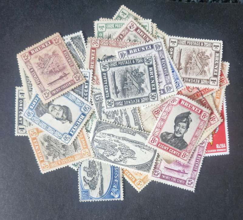 Small packet of stamps from Brunei