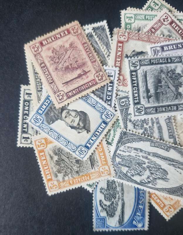 Small packet of stamps from Brunei