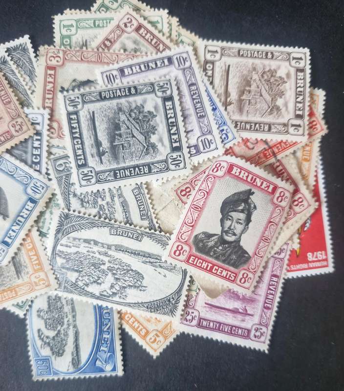 Small packet of stamps from Brunei