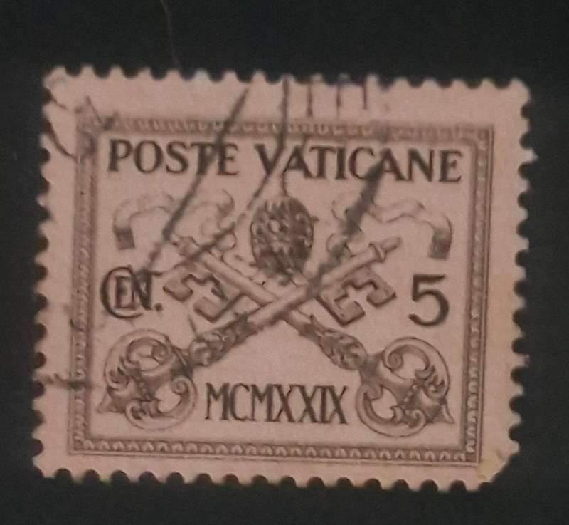 Lovely selection of Vatican City postage stamps - 1929 to more recent