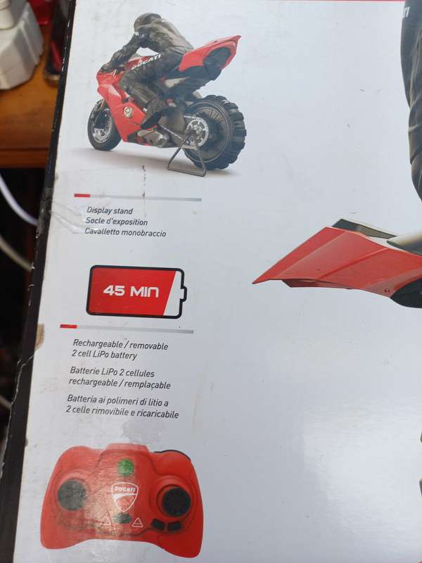 Ducati Upriser Panigale V4S remote controll motorcycle