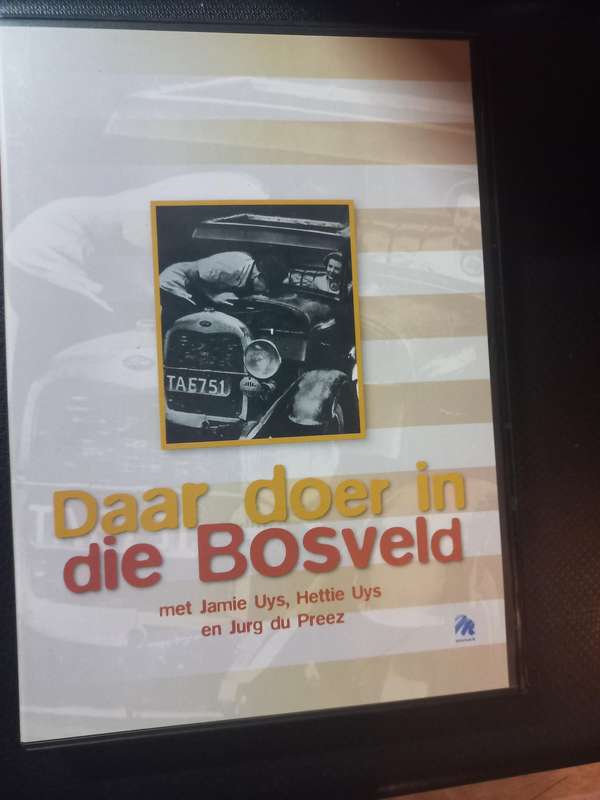 DAAR DOER IN DIE BOSVELD