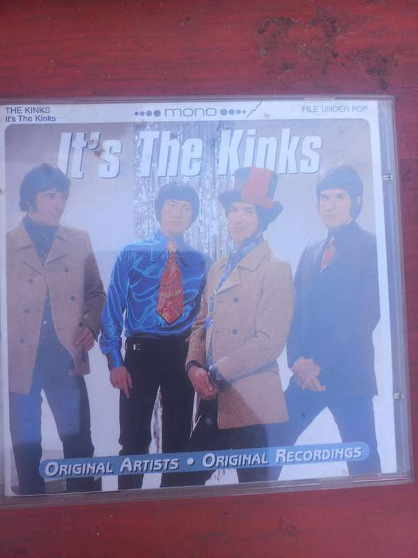 IT'S THE KINKS