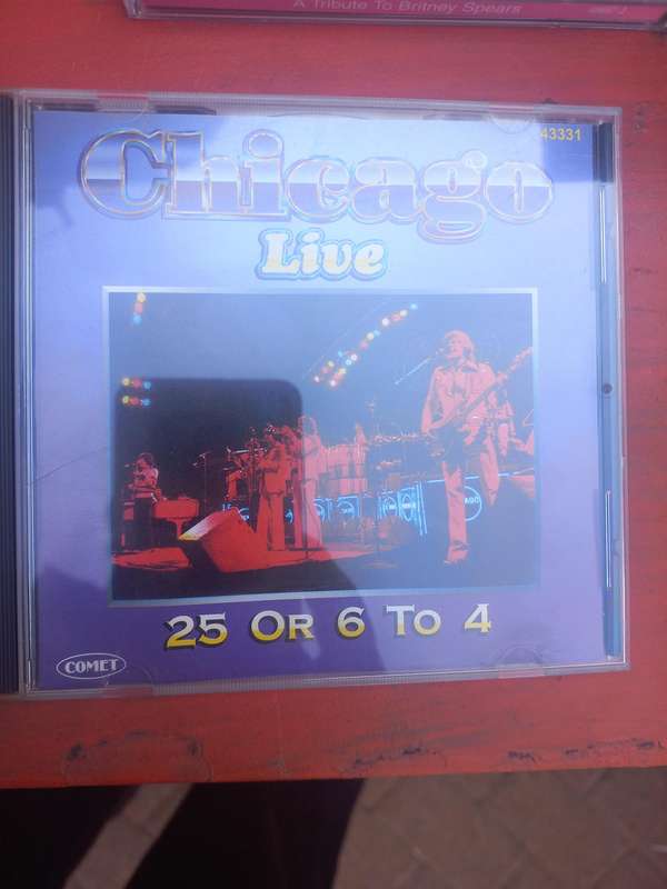 CHICAGO LIVE //25 OR 6 TO 4