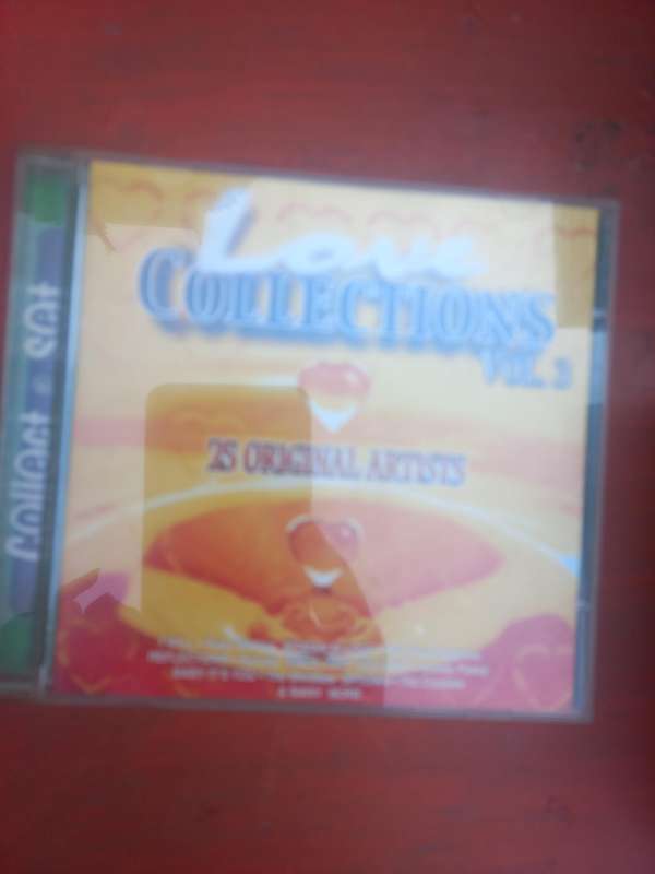 LOVE COLLECTIONS VOL. 3 // 25 ORIGINAL ARTISTS