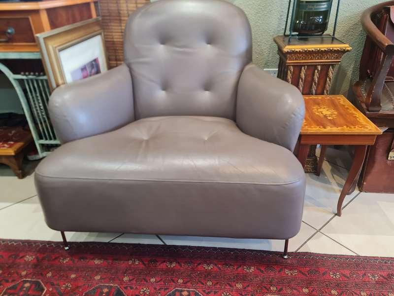Ligne-Roset Okura Vintage Leather Armchair