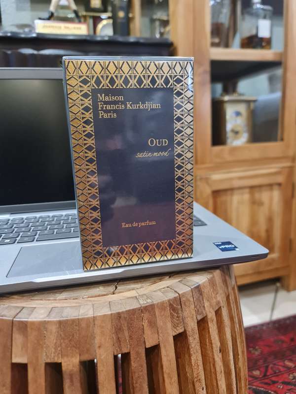 Maison Francis Kurkdjian OUD Satin Mood Eau de Parfum