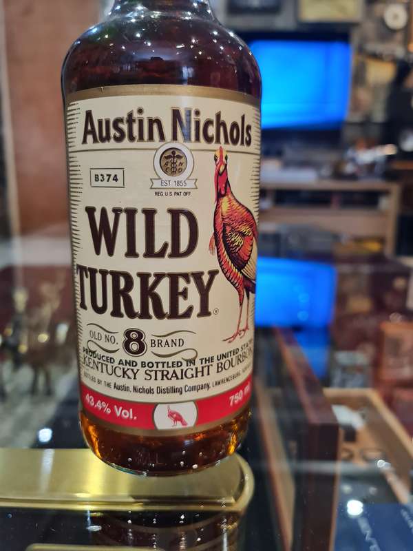 Wild Turkey Old No. 8 Brand Kentucky Straight Bourbon Whiskey