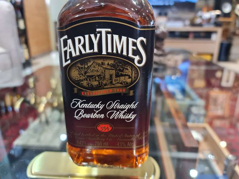 Early Times Kentucky Straight Bourbon Whiskey