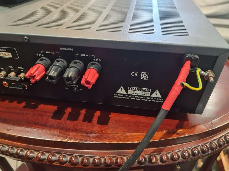 NAD C 320 Stero Integrated Amplifier
