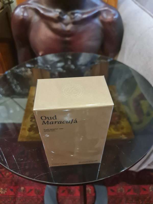 Maison Crivelli Oud Maracuja Extrait De Parfum