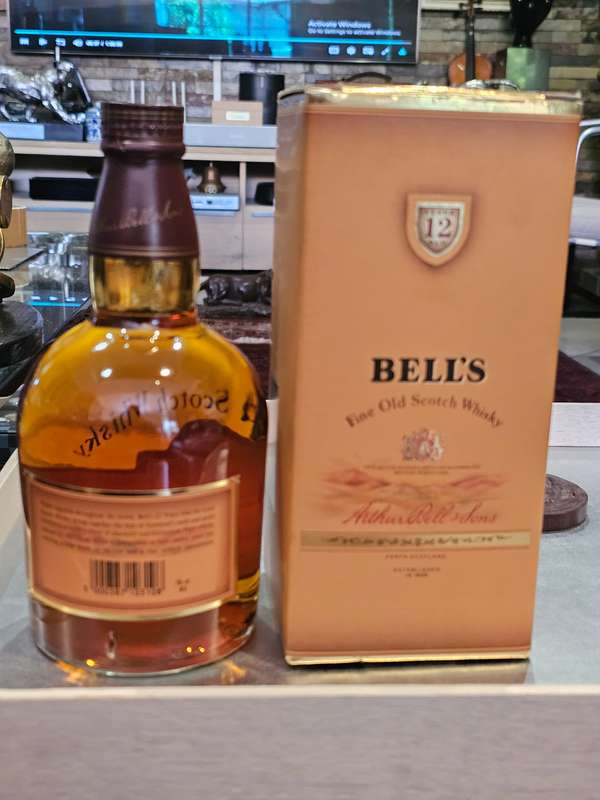 Bell's 12 Year Old Connoisseur Bot.1980s Whisky