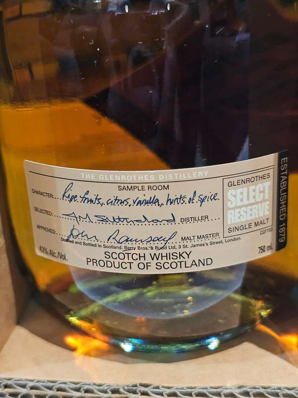 Glenrothes Select Reserve Single Malt Whisky