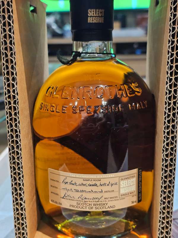 Glenrothes Select Reserve Single Malt Whisky