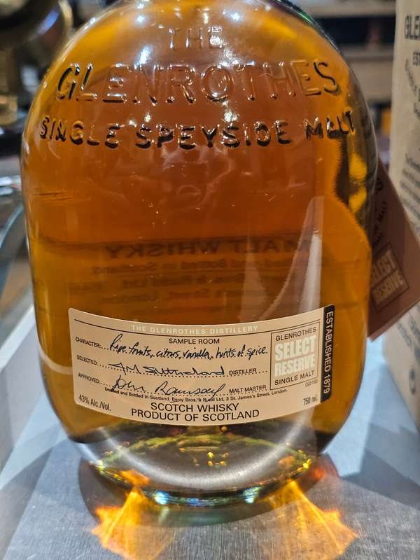 Glenrothes Select Reserve Single Malt Whisky