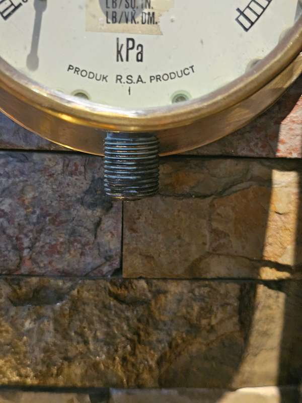 Ferris SAR SAS Pressure Gauge