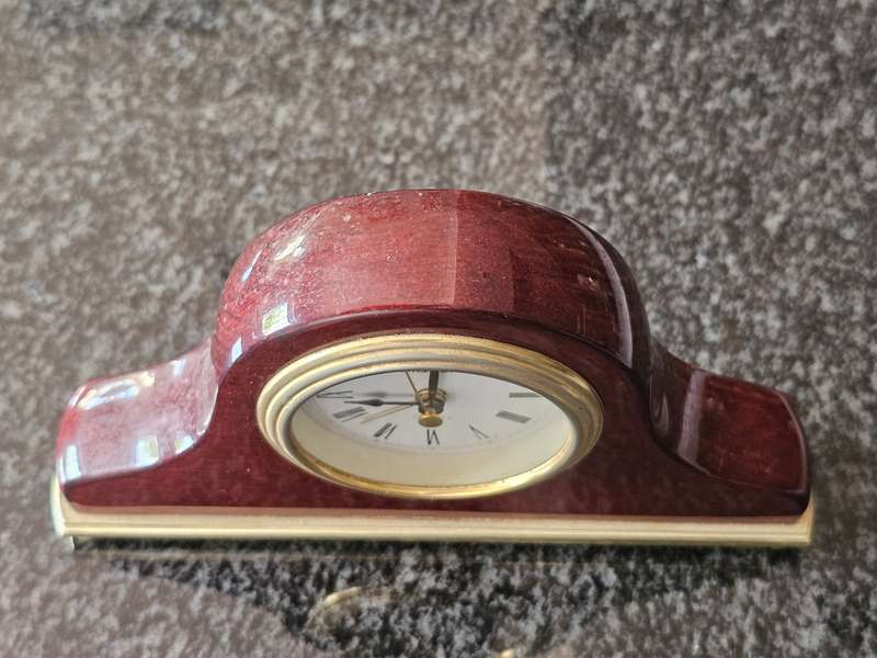 Staiger Quartz Desktop Mantel Clock